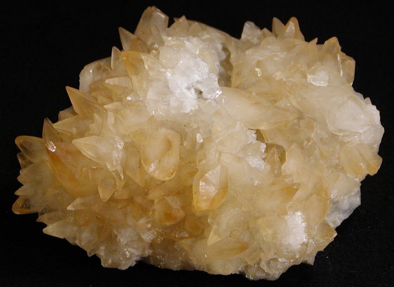 Kalsit – Arınmanın ve Aydınlanmanın Taşı