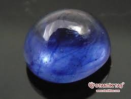 Lacivert Safir – Hakikatin ve Bilgeliğin Taşı